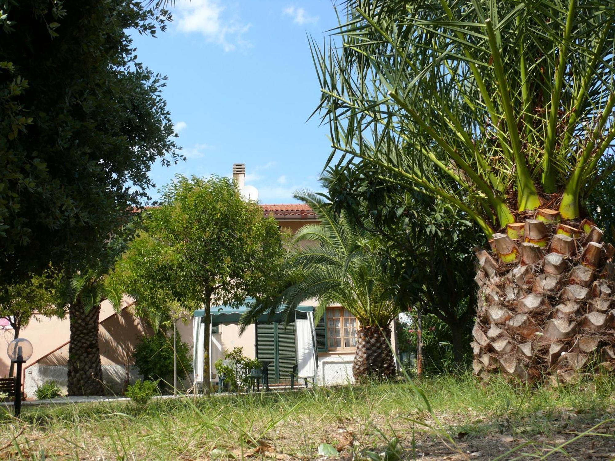 Bed&Breakfast Giardino Agritourist Controguerra Экстерьер фото