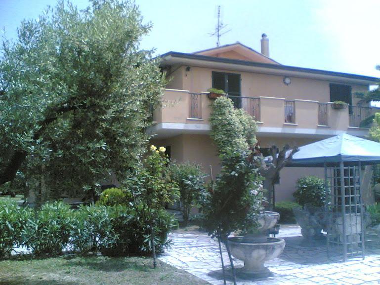Bed&Breakfast Giardino Agritourist Controguerra Экстерьер фото